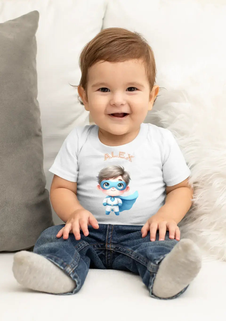 Eco-friendly Baby T-Shirt aus 100 % Baumwolle, Superhelden und Name, NB-18 M